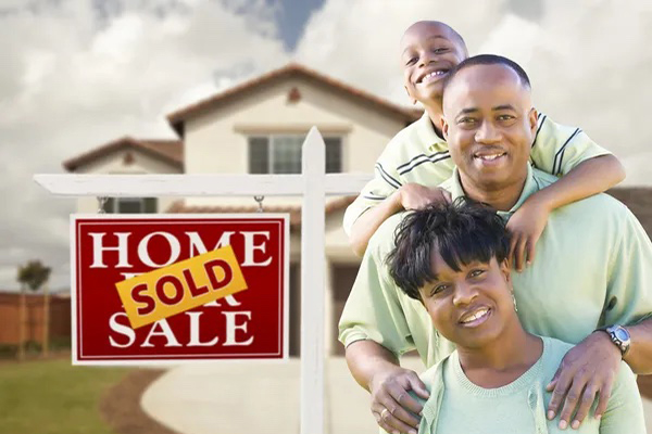 depositphotos_6570576-stock-photo-african-american-family-house-and